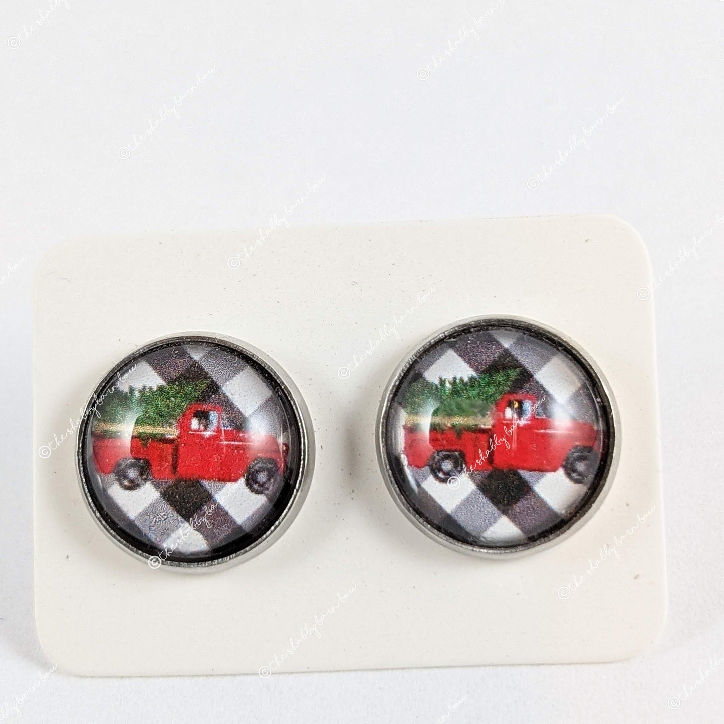 Vintage Plaid Red Truck