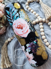 Load image into Gallery viewer, Bee &amp; Floral 20 oz Tumbler – Sleek, Classy, and Naturally Beautiful