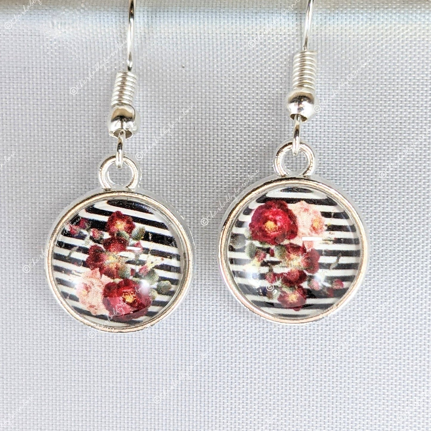 Flower Bunch with Stripes