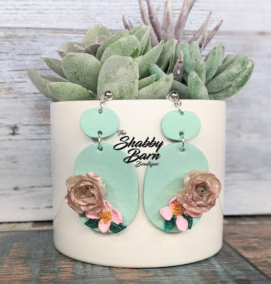 Oval Dangle - Floral Vine